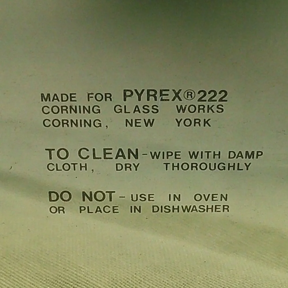 VTG. PYREX 222 For Glass Baking Casserole 8x8